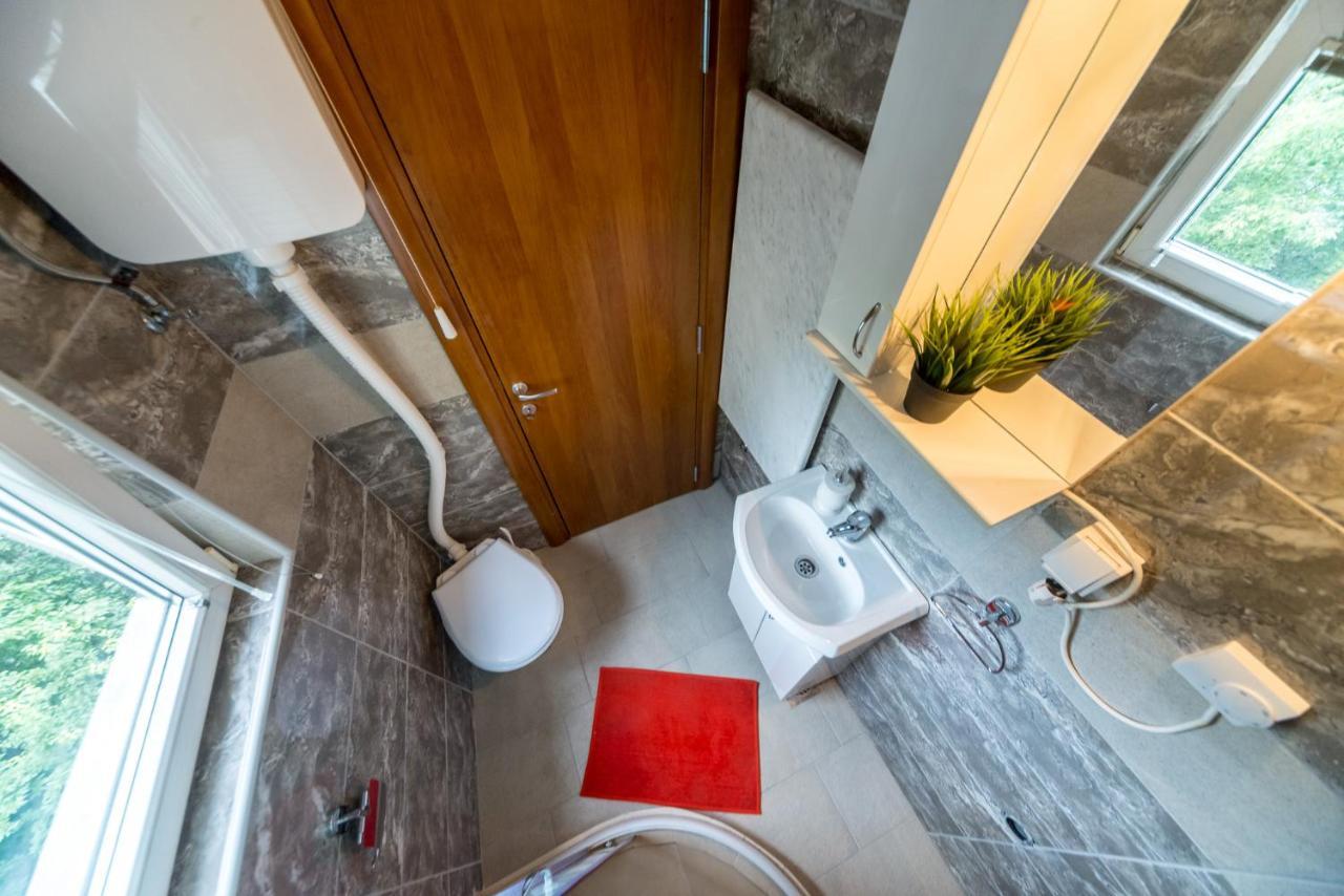 Lux Apartment In Downtown Belgrado Exterior foto